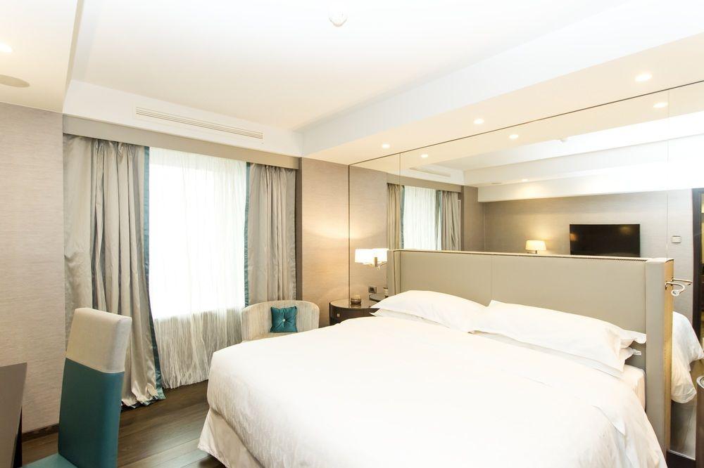 Sheraton 5* Bucarest